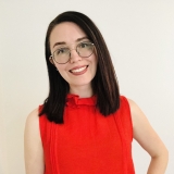 Annie McDougall headshot